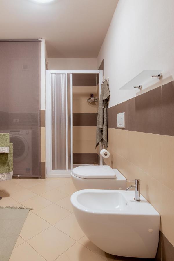 Bed and Breakfast Il Cortile Di Elisa & Our Flats Lucca Exterior foto