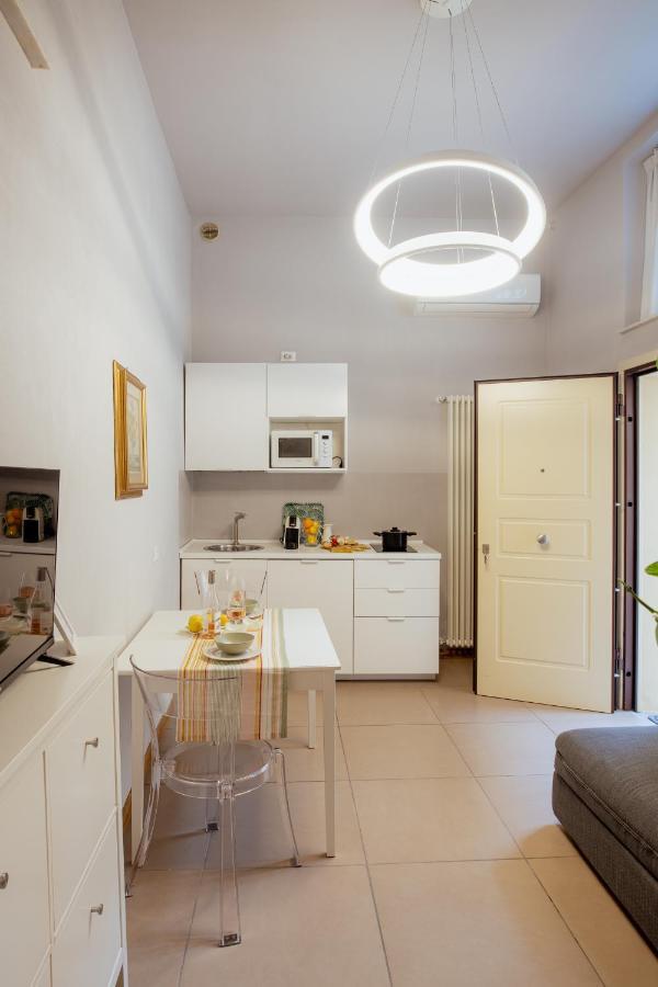 Bed and Breakfast Il Cortile Di Elisa & Our Flats Lucca Exterior foto